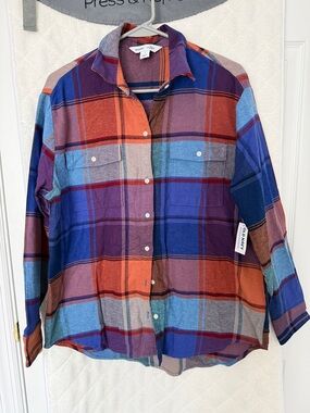 Old Navy The Boyfriend Shirt NWT